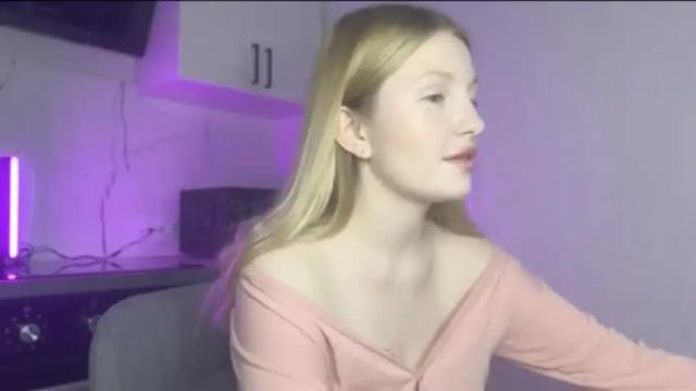 Image 11 of x__ivy_x Stream on Chaturbate on 14 months ago