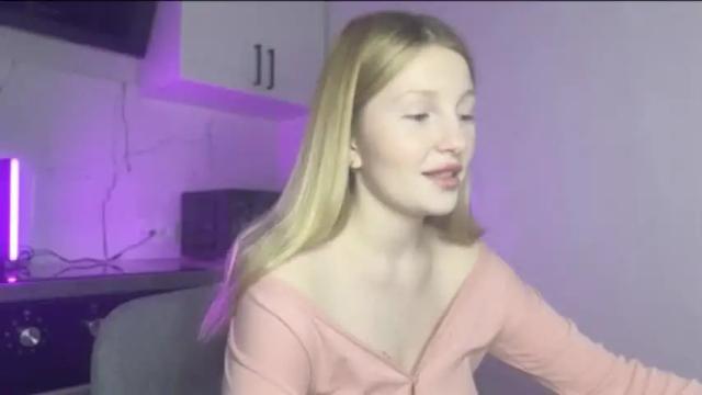 Image 12 of x__ivy_x Stream on Chaturbate on 14 months ago