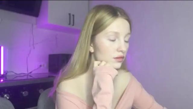 Image 3 of x__ivy_x Stream on Chaturbate on 14 months ago