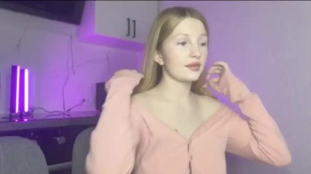 Image 7 of x__ivy_x Stream on Chaturbate on 14 months ago