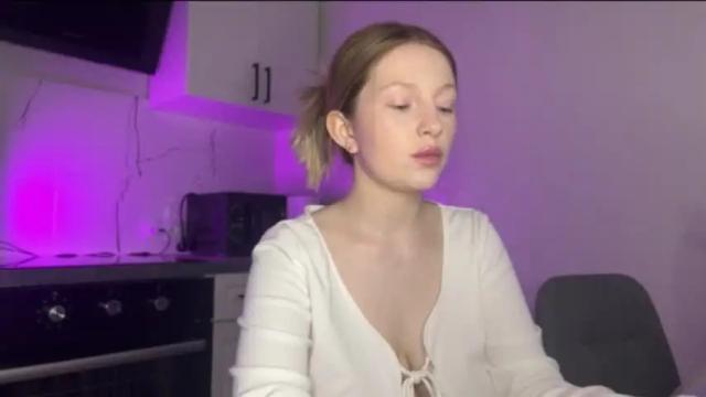 Image 12 of x__ivy_x Stream on Chaturbate on 13 months ago