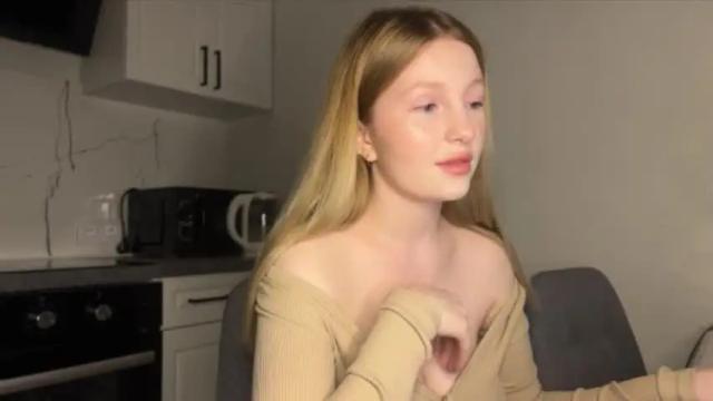 Image 2 of x__ivy_x Stream on Chaturbate on 13 months ago