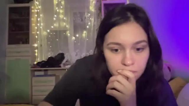 Image 8 of x_hellokitty_x Stream on Chaturbate on 16 months ago