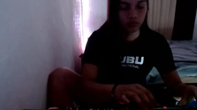 Image 8 of x_kittylienica_x Stream on Chaturbate on 12 months ago