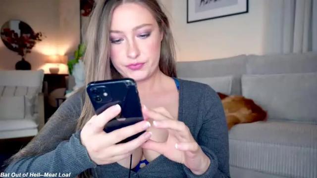 Image 6 of x_lily_x Stream on Chaturbate on 20 hours ago