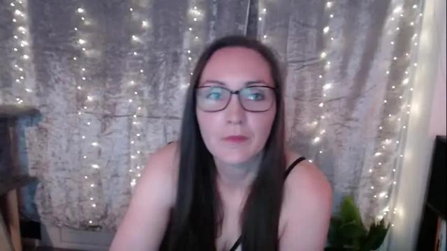 Image 8 of x_myla_x Stream on Chaturbate on 19 days ago