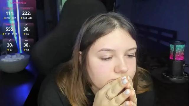 Image 10 of x_nirvana_x Stream on Chaturbate on 1 month ago