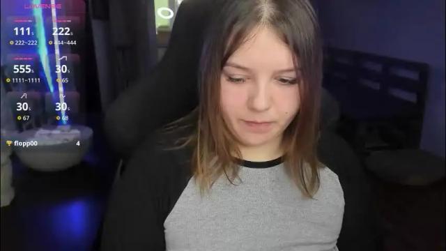 Image 8 of x_nirvana_x Stream on Chaturbate on 1 month ago