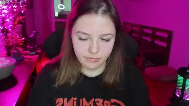 Image 2 of x_nirvana_x Stream on Chaturbate on 4 days ago