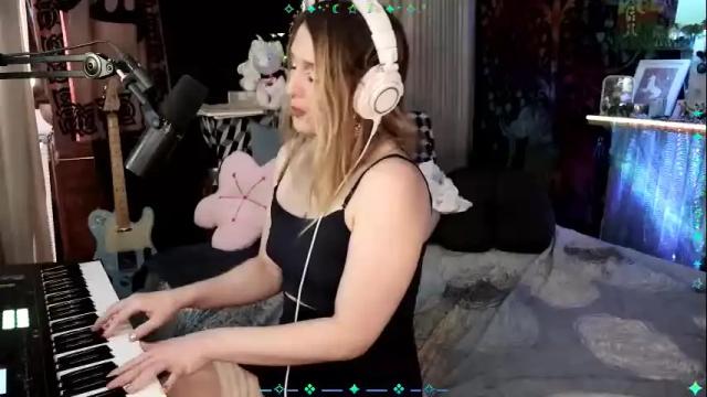Image 6 of xaevynne Stream on Chaturbate on 2 months ago
