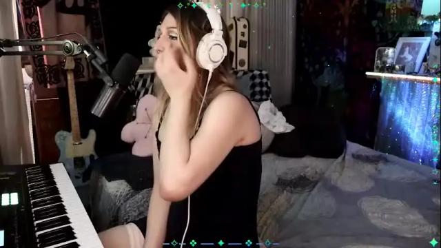 Image 7 of xaevynne Stream on Chaturbate on 2 months ago