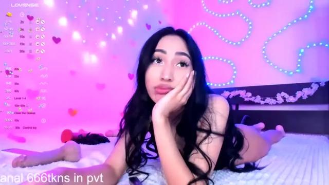 Image 8 of xassmi Stream on Chaturbate on 25 months ago