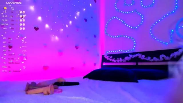 Thumbnail 3, xassmi's Stream at Chaturbate, 25 months ago