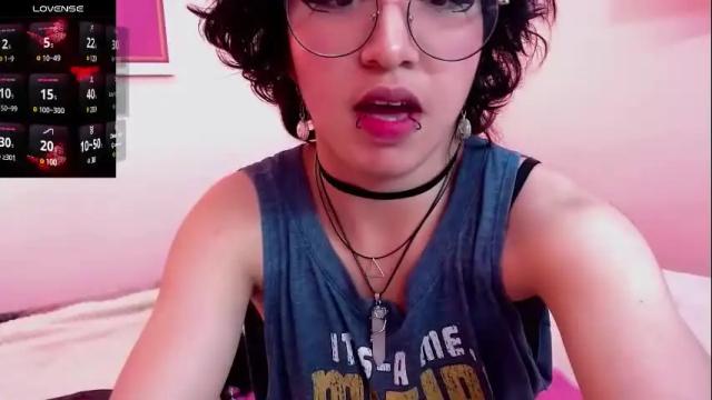 Image 10 of xayah_77 Stream on Chaturbate on 1 month ago