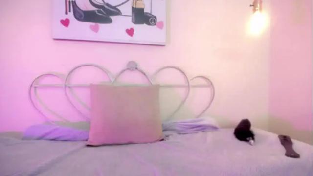 Image 4 of xayah_77 Stream on Chaturbate on 21 days ago