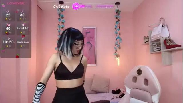 Image 2 of xayah_77 Stream on Chaturbate on 4 months ago
