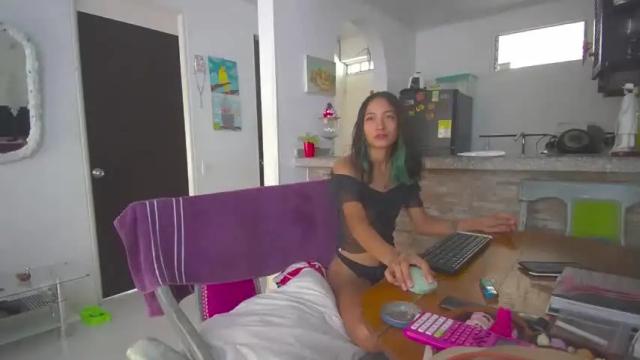 Thumbnail 1, xayah_y_rakan's Stream at Chaturbate, 14 months ago