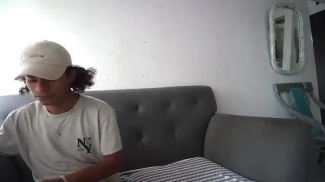 Thumbnail 1, xayah_y_rakan's Stream at Chaturbate, 13 months ago
