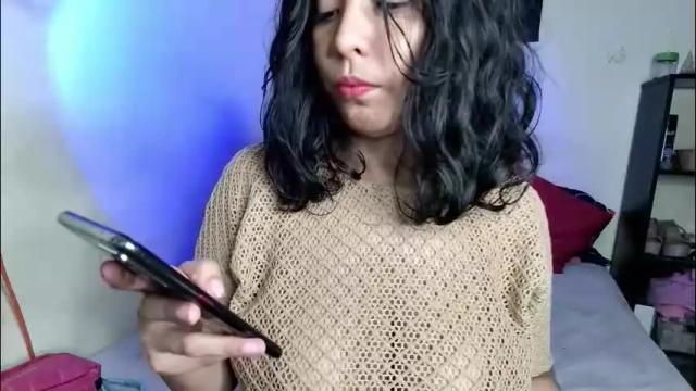 Image 6 of xayahnds Stream on Chaturbate on 5 days ago