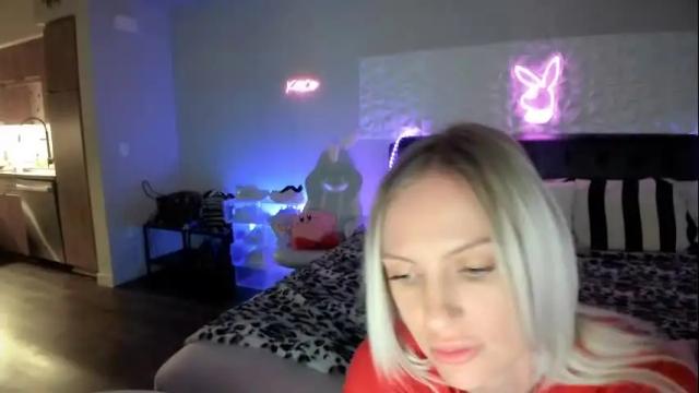 Image 4 of xbbybelle Stream on Chaturbate on 7 days ago