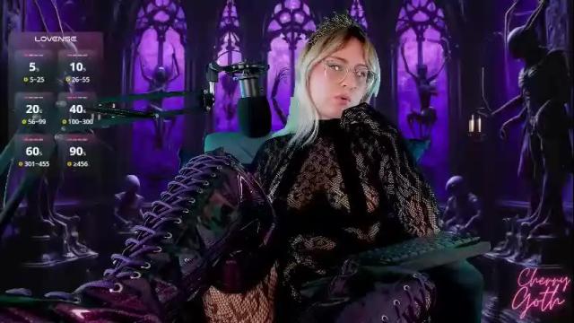 Image 11 of xcherrygoth Stream on Chaturbate on 18 days ago
