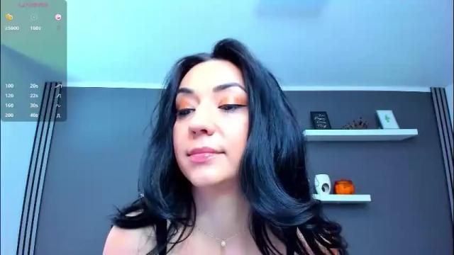 Image 10 of xchristalx Stream on Chaturbate on 2 months ago