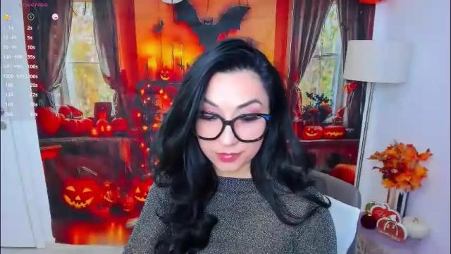 Image 2 of xchristalx Stream on Chaturbate on 1 day ago