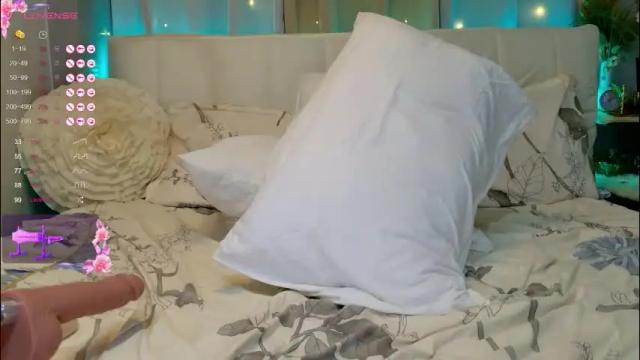 Image 12 of xcinqkuhx Stream on Chaturbate on 2 months ago