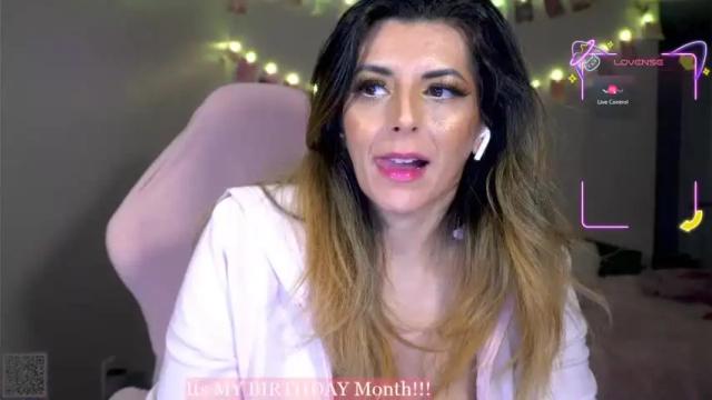 Thumbnail 3, xclusivesecrets's Stream at Chaturbate, 1 month ago