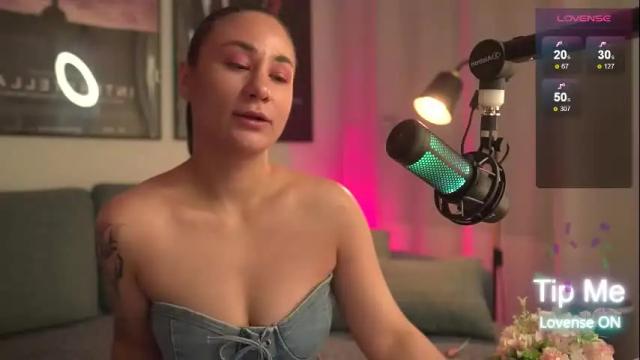 Image 8 of xcummingxsoonx Stream on Chaturbate on 9 days ago