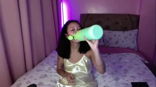 Image 8 of xcxccy19 Stream on Chaturbate on 1 month ago