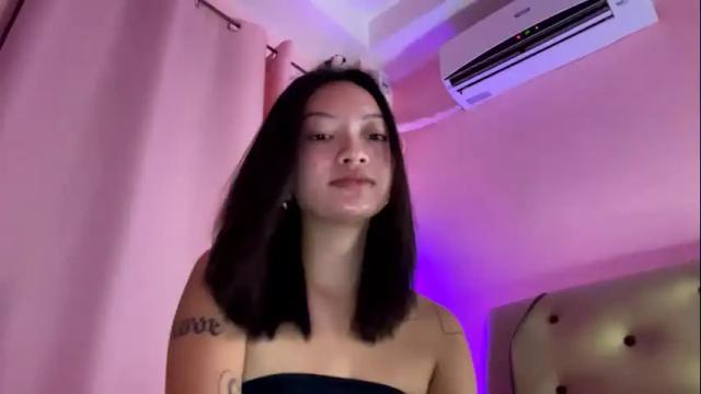 Image 10 of xcxccy19 Stream on Chaturbate on 1 month ago