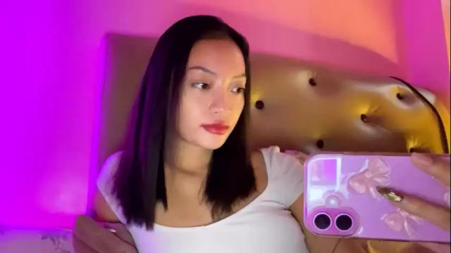 Image 3 of xcxccy19 Stream on Chaturbate on 1 month ago
