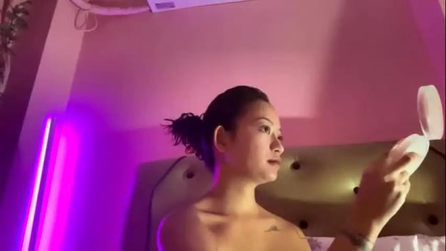 Image 2 of xcxccy19 Stream on Chaturbate on 1 month ago
