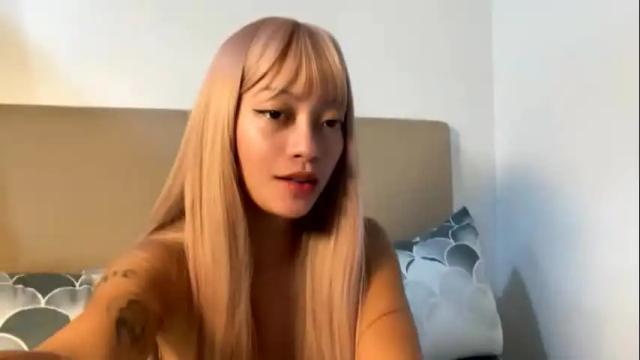 Image 6 of xcxccy19 Stream on Chaturbate on 2 days ago