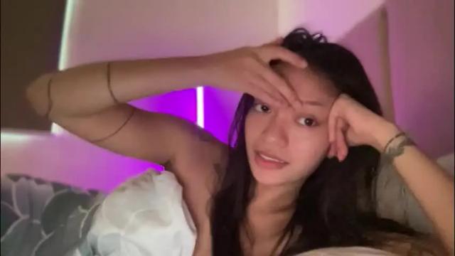 Image 6 of xcxccy19 Stream on Chaturbate on 2 days ago