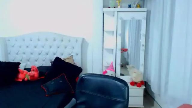 Image 12 of xdom9inchssx Stream on Chaturbate on 19 months ago