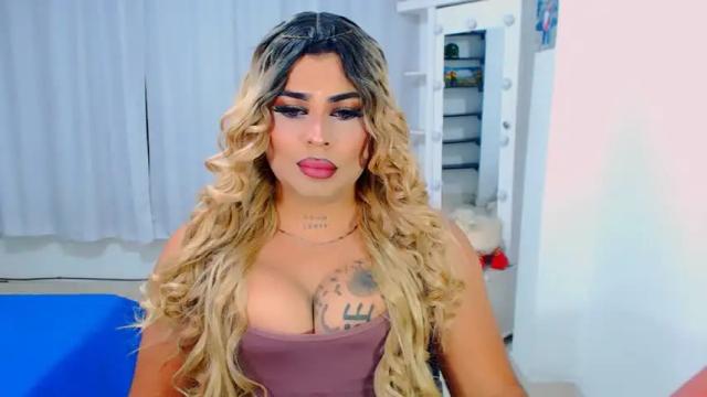 Image 8 of xdom9inchssx Stream on Chaturbate on 18 months ago