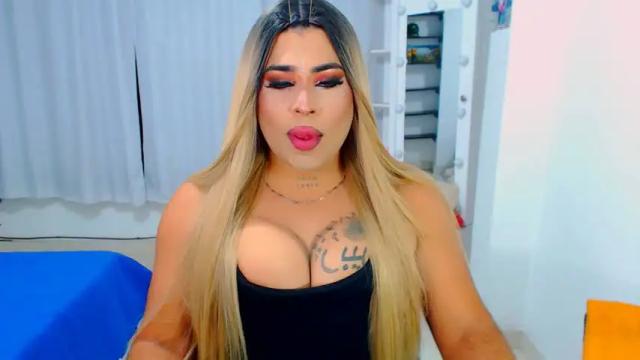 Image 3 of xdom9inchssx Stream on Chaturbate on 18 months ago