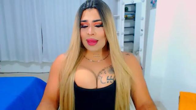 Image 8 of xdom9inchssx Stream on Chaturbate on 18 months ago