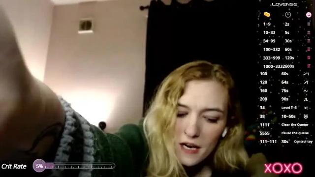 Image 3 of xelliee_rosex Stream on Chaturbate on 2 months ago