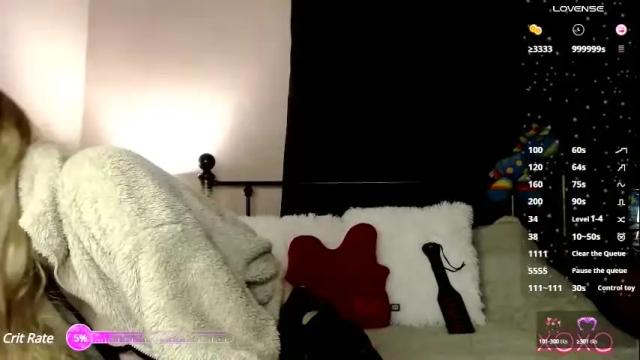 Image 2 of xelliee_rosex Stream on Chaturbate on 1 month ago