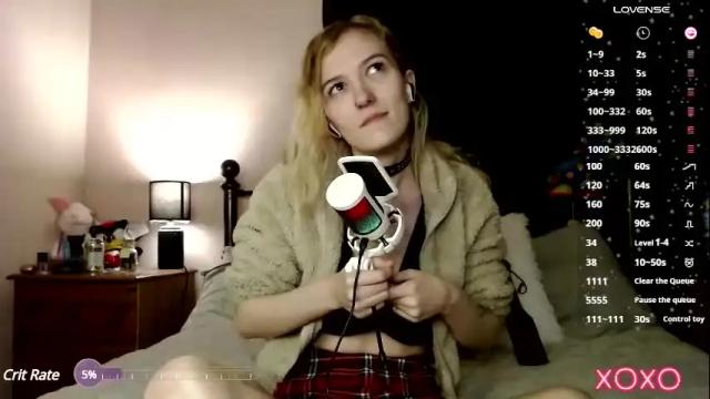 Image 3 of xelliee_rosex Stream on Chaturbate on 1 month ago