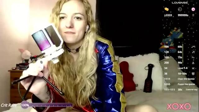 Image 6 of xelliee_rosex Stream on Chaturbate on 27 days ago