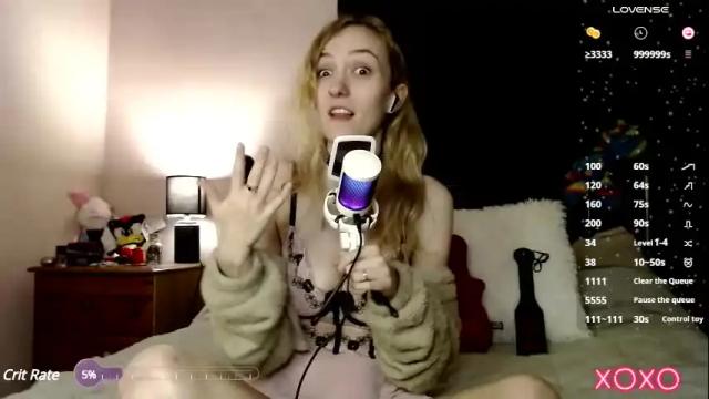 Image 6 of xelliee_rosex Stream on Chaturbate on 23 days ago