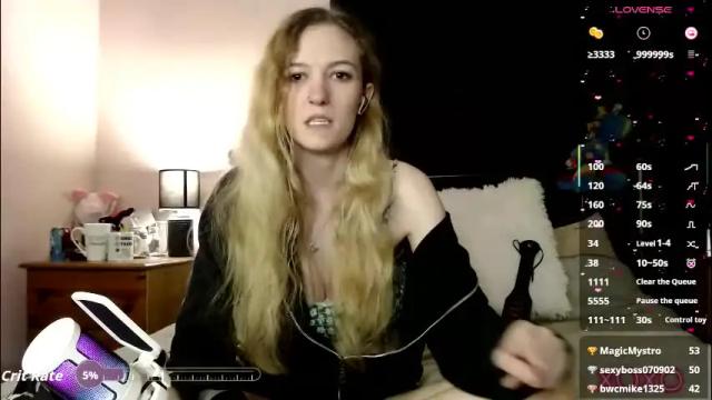 Image 3 of xelliee_rosex Stream on Chaturbate on 12 days ago