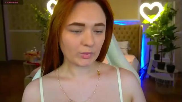 Image 4 of xeniadiamond_ Stream on Chaturbate on 1 month ago