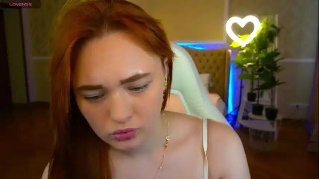 Image 7 of xeniadiamond_ Stream on Chaturbate on 1 month ago