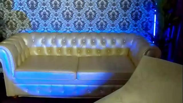 Image 2 of xeniadiamond_ Stream on Chaturbate on 1 month ago