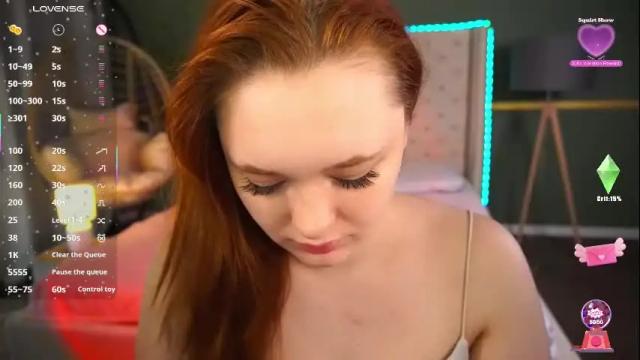 Image 3 of xeniadiamond_ Stream on Chaturbate on 1 month ago
